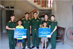 Lan tỏa yêu thương từ chương trình “Mẹ đỡ đầu”